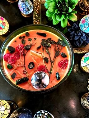 Hand Crafted , Wicked Worthy Wax, Blossom Ball 4 oz candle